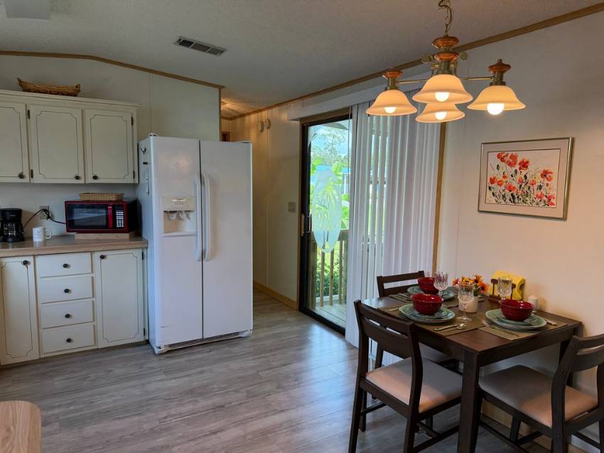 253 Dixie Circle a Haines City, FL Mobile or Manufactured Home for Sale